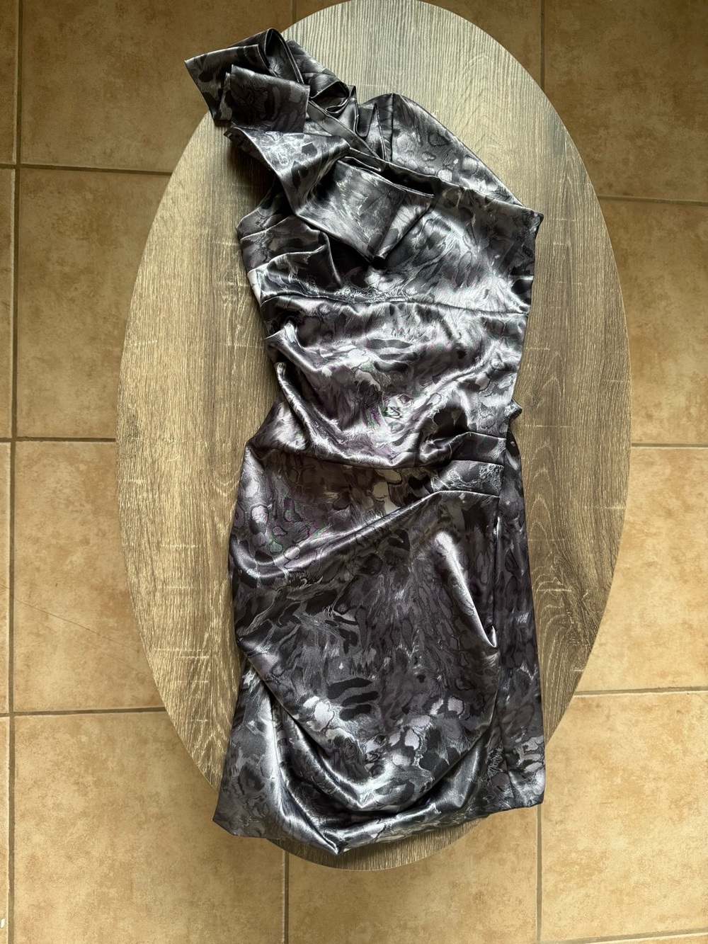 B. Darlin Silver/Gray Cocktail Dress Sz. 1/2